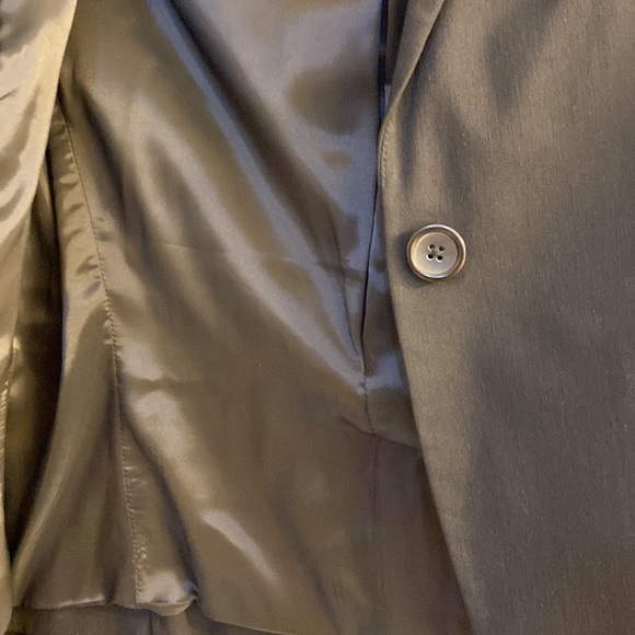 Express black blazer size 6 - Picture 5 of 8